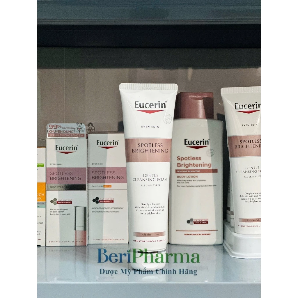 Eucerin Sữa Rửa Mặt Dịu Nhẹ Làm Sáng Da Even Skin Spotless Brightening Gentle Cleansing Foam 150g